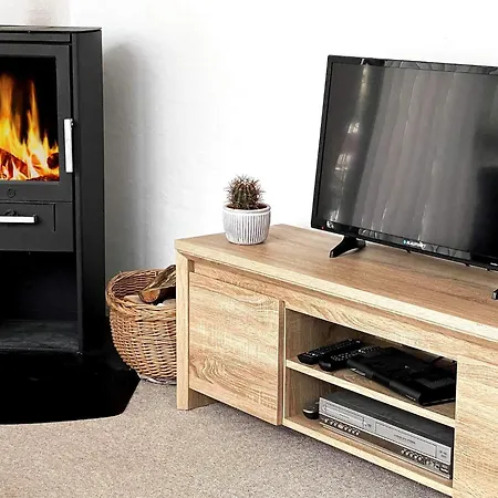 Seaside Sanctuary With Whirlpool-by Traum Nedre Lysabild